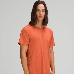 Lululemon Textured Training short sleeve shirt